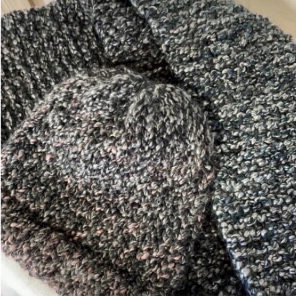 Handmade Knit Beanie Scarf Set Black Gray Teal Mauve Hat Coord Set Winter Gifts - Picture 3 of 16